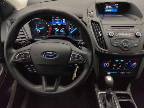 Used 2017 Ford Escape SE image 22