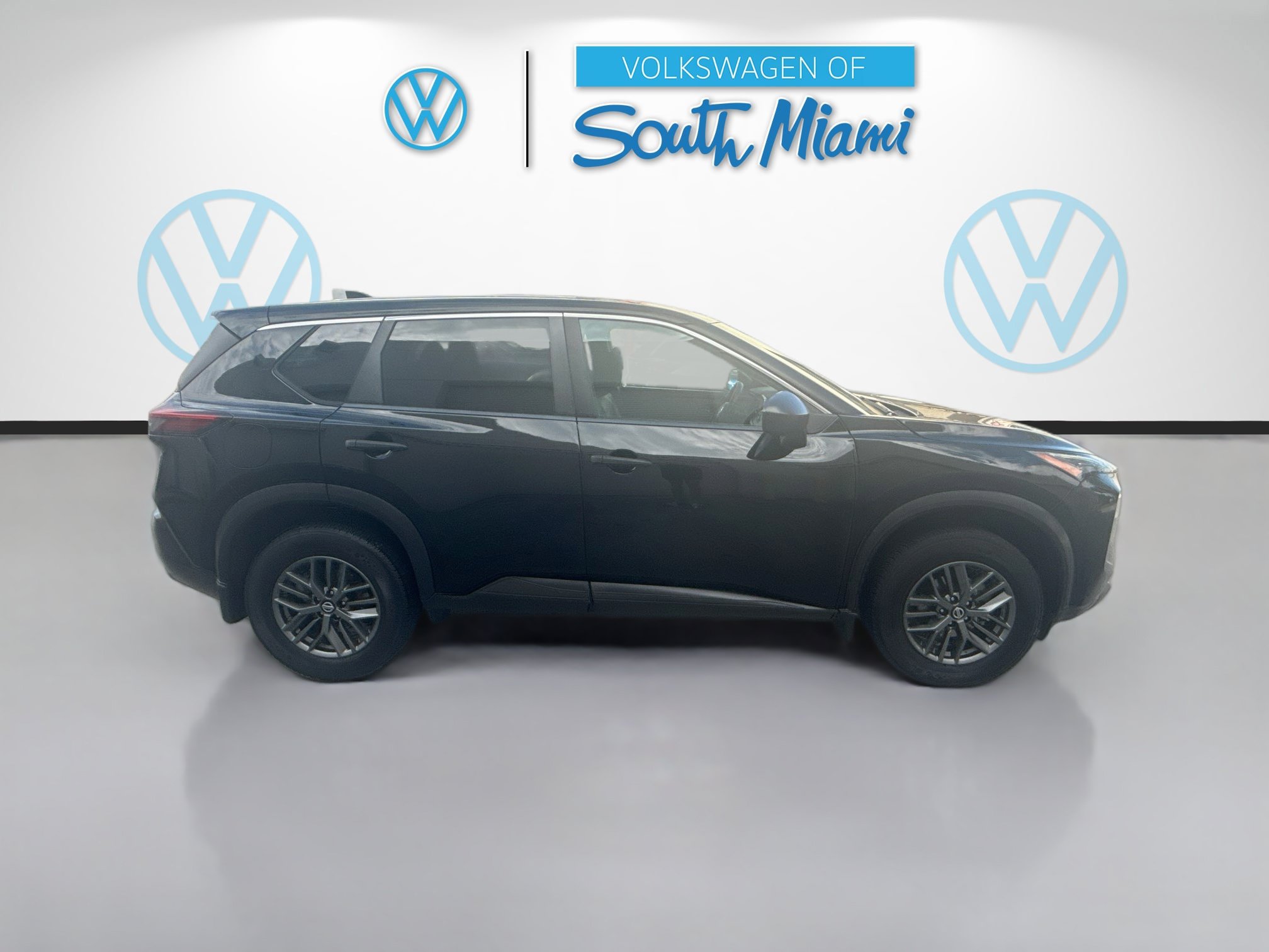 Used 2021 Nissan Rogue S FWD image 8