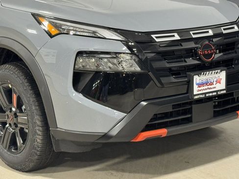 New 2026 Nissan Rogue SV image 3