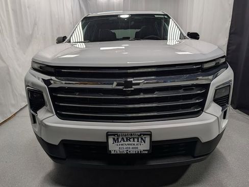 New 2026 Chevrolet Traverse LT image 5