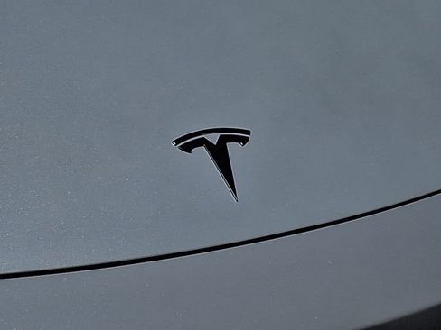 Used 2025 Tesla Model 3 Long Range RWD image 33