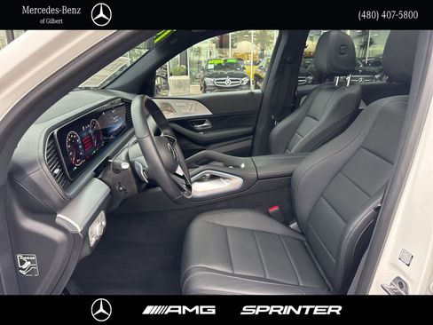 Certified 2025 Mercedes-Benz GLS 450 4MATIC image 9