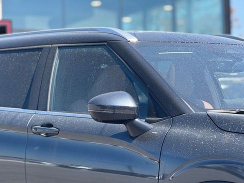 New 2026 Mitsubishi Outlander AWD image 4