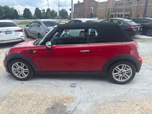 Used 2011 MINI Cooper Convertible FWD image 7