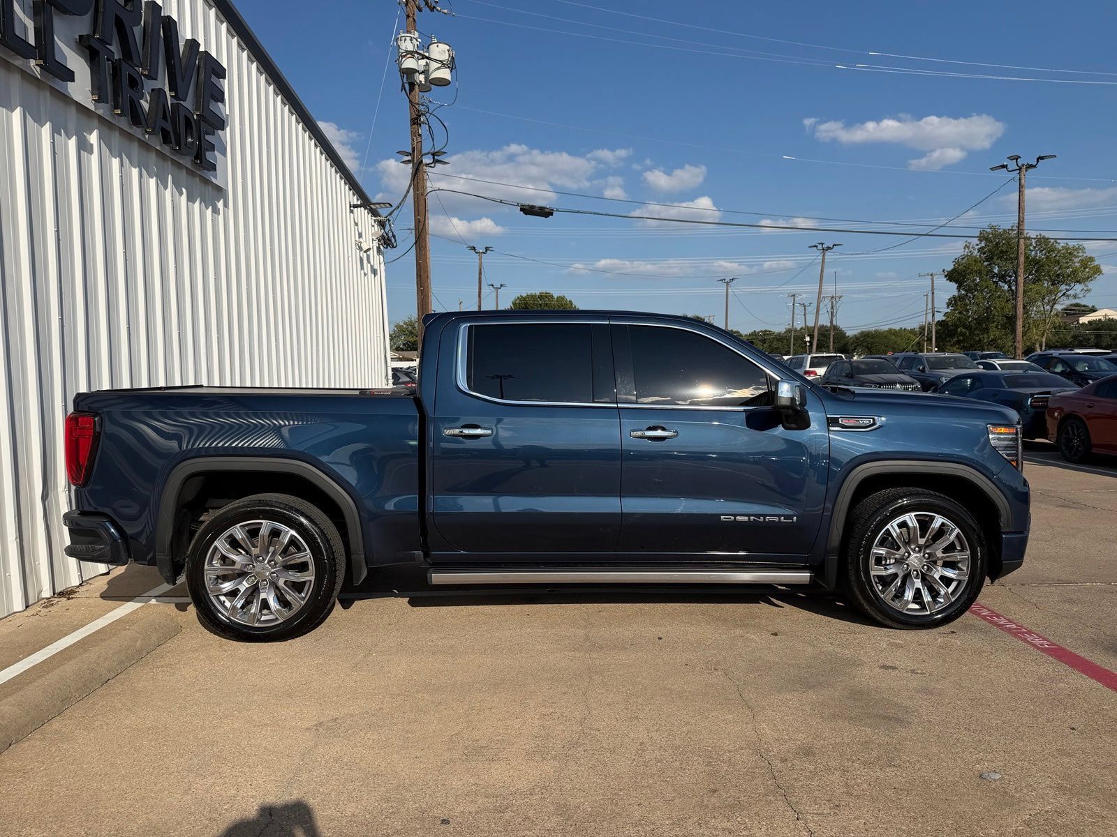 Used 2023 GMC Sierra 1500 Denali w/ Denali Reserve Package AWD/4WD image 9