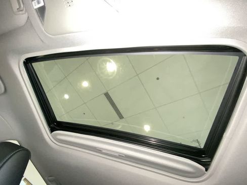 New 2025 Toyota RAV4 XLE Premium image 21