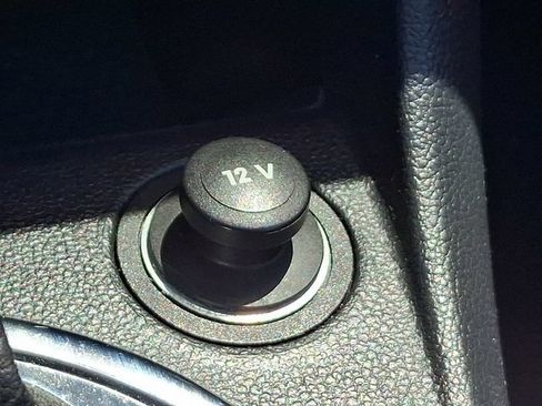 Used 2013 Volkswagen Beetle 2.5 FWD image 15