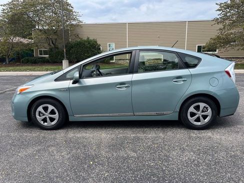 Used 2012 Toyota Prius Four image 3