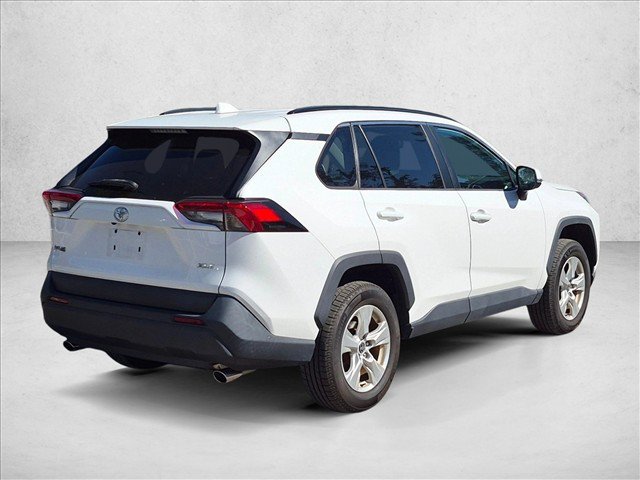 Used 2021 Toyota RAV4 XLE FWD image 5