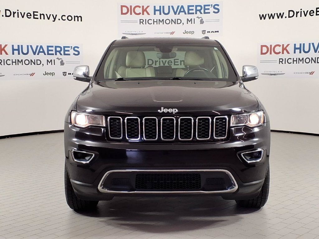 Used 2018 Jeep Grand Cherokee Limited AWD/4WD image 2