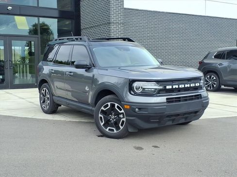 Used 2024 Ford Bronco Sport Outer Banks image 1