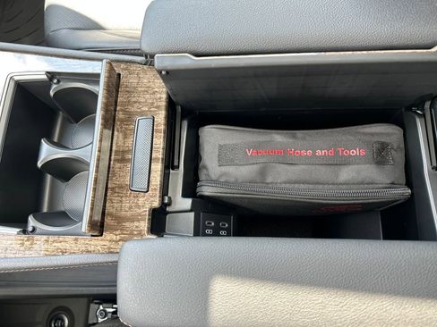 New 2026 Toyota Sienna Platinum AWD/4WD image 23