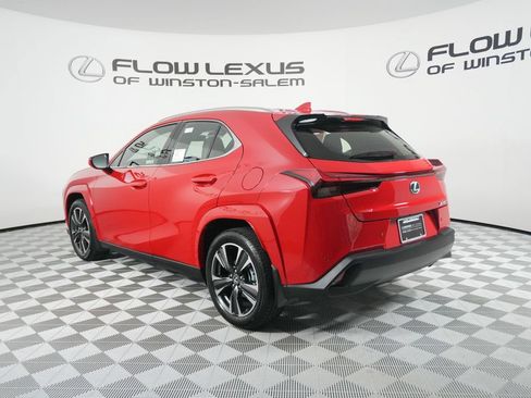 Certified 2025 Lexus UX 300h FWD w/ Accessory Package (Z1) image 5