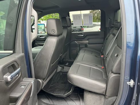 Used 2020 Chevrolet Silverado 2500 LTZ w/ LTZ Plus Package image 17