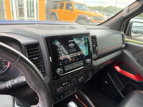 Used 2023 Nissan Frontier PRO-4X w/ Pro-4X Premium Package AWD/4WD image 27