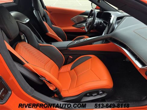 Used 2026 Chevrolet Corvette Stingray Premium Conv w/ Z51 Performance Package RWD image 18