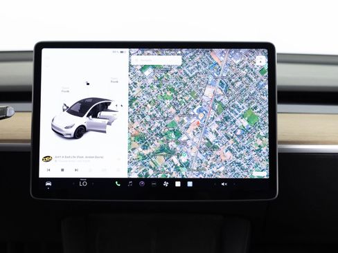 Used 2021 Tesla Model Y Performance AWD/4WD image 34