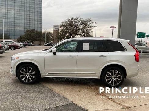 Certified 2023 Volvo XC90 B5 Plus w/ Protection Package Premier image 5