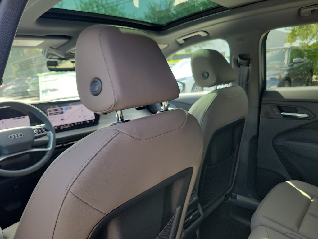 New 2026 Audi Q3 quattro 2.0T AWD/4WD image 25