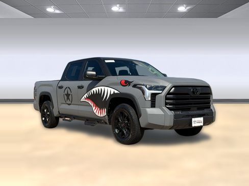 Used 2023 Toyota Tundra SR5 RWD image 7