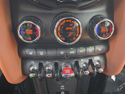 Used 2024 MINI Cooper S FWD image 24