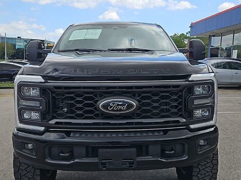 Used 2023 Ford F250 XL w/ STX Appearance Package image 2