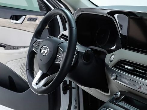 Used 2022 Hyundai Palisade SEL w/ 8P Bench Seat Package FWD image 39