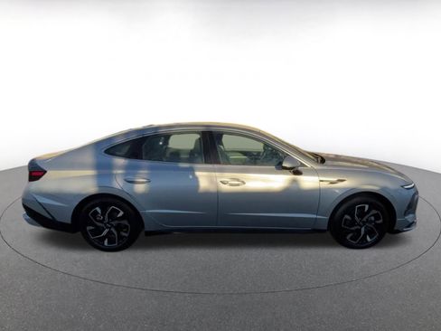 Used 2025 Hyundai Sonata SEL image 16