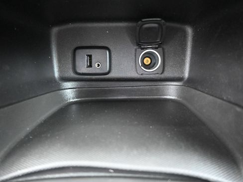 Used 2018 Chevrolet Equinox LS FWD image 20
