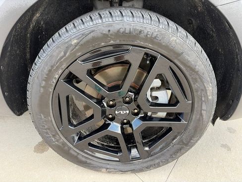 Used 2024 Kia Telluride EX X-Line AWD/4WD image 19