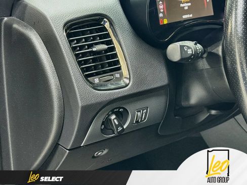 Used 2020 Dodge Durango GT w/ Blacktop Package AWD/4WD image 13