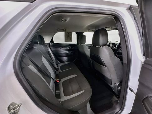 Used 2023 Chevrolet TrailBlazer LT FWD image 29