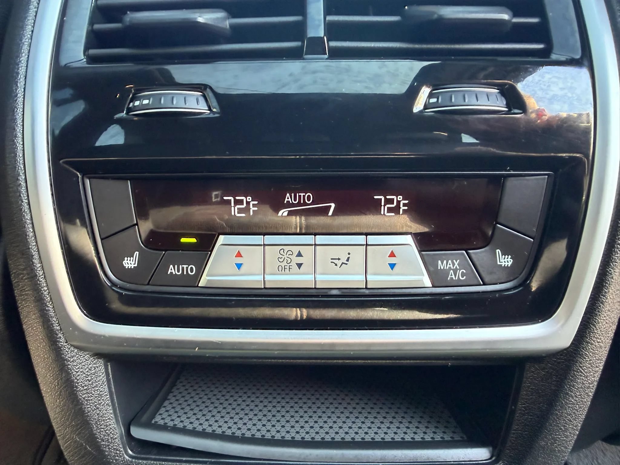 Used 2020 BMW X5 xDrive40i w/ M Sport Package AWD/4WD image 20