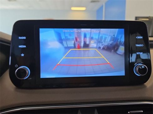 Used 2022 Hyundai Santa Fe SEL w/ Convenience Package image 17