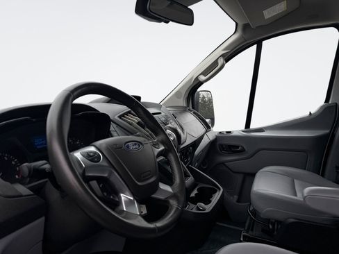 Used 2017 Ford Transit 150 XL image 9