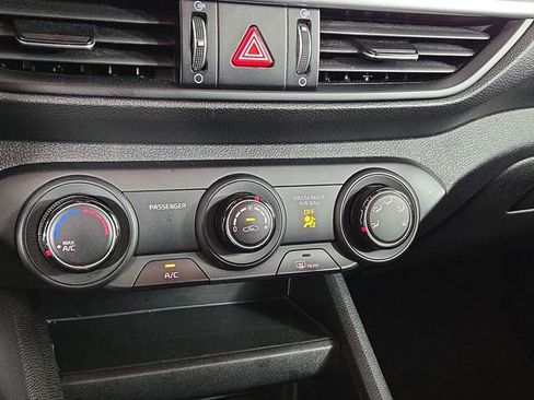 Certified 2023 Kia Forte LXS image 17