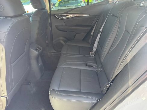 Used 2023 Buick Envision Essence AWD/4WD image 34
