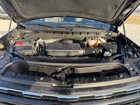 Used 2025 Chevrolet Tahoe High Country image 18