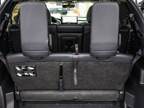 New 2026 Mitsubishi Outlander SEL image 47