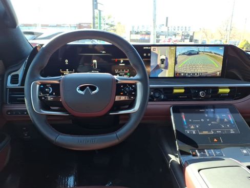 Certified 2025 INFINITI QX80 Autograph AWD/4WD image 12