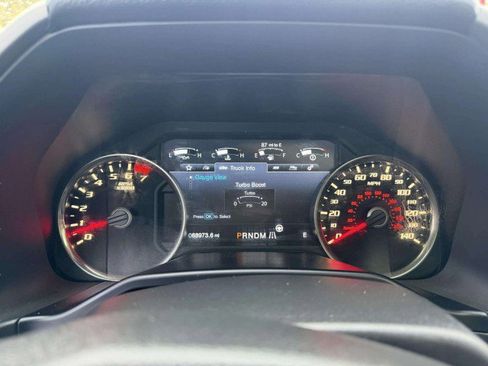 Used 2017 Ford F150 Raptor w/ Equipment Group 802A Luxury image 28