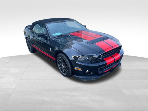 Used 2014 Ford Mustang Shelby GT500 w/ Equipment Group 821A image 2