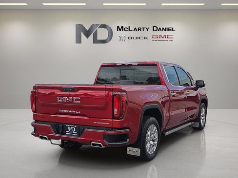Used 2023 GMC Sierra 1500 Denali AWD/4WD image 13