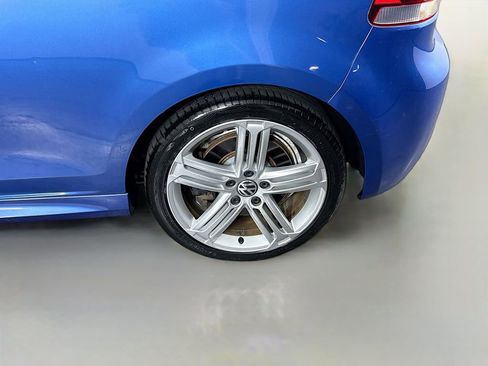 Used 2012 Volkswagen Golf R 2-Door AWD/4WD image 18