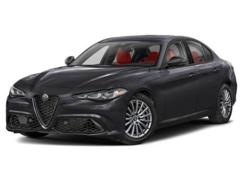 Used 2024 Alfa Romeo Giulia Veloce image 1