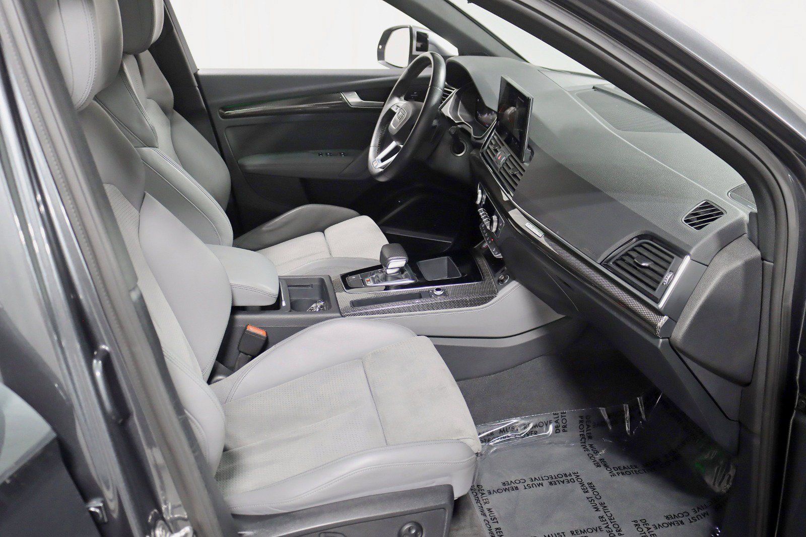 Used 2022 Audi SQ5 Prestige w/ Prestige Package AWD/4WD image 32