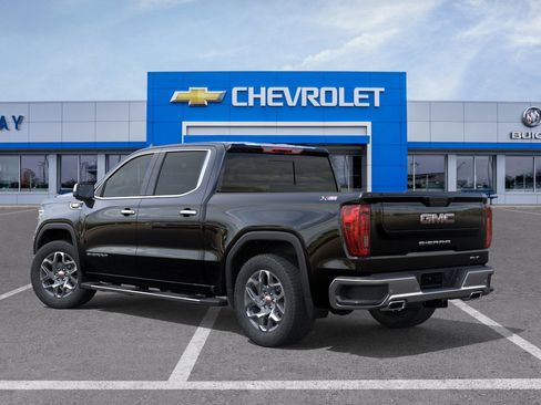 New 2026 GMC Sierra 1500 SLT image 3