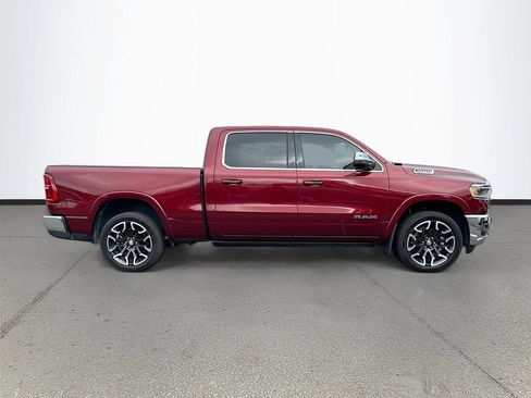 Used 2025 RAM 1500 Limited w/ Trailer Tow Group AWD/4WD image 8