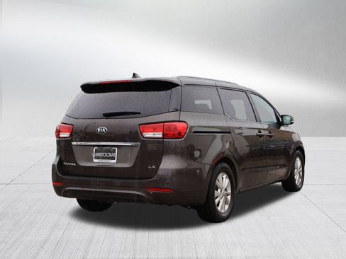 Used 2015 Kia Sedona LX w/ LX Convenience Package FWD image 22