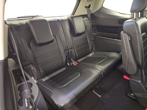 Used 2023 Volkswagen Atlas SEL Premium AWD/4WD image 37
